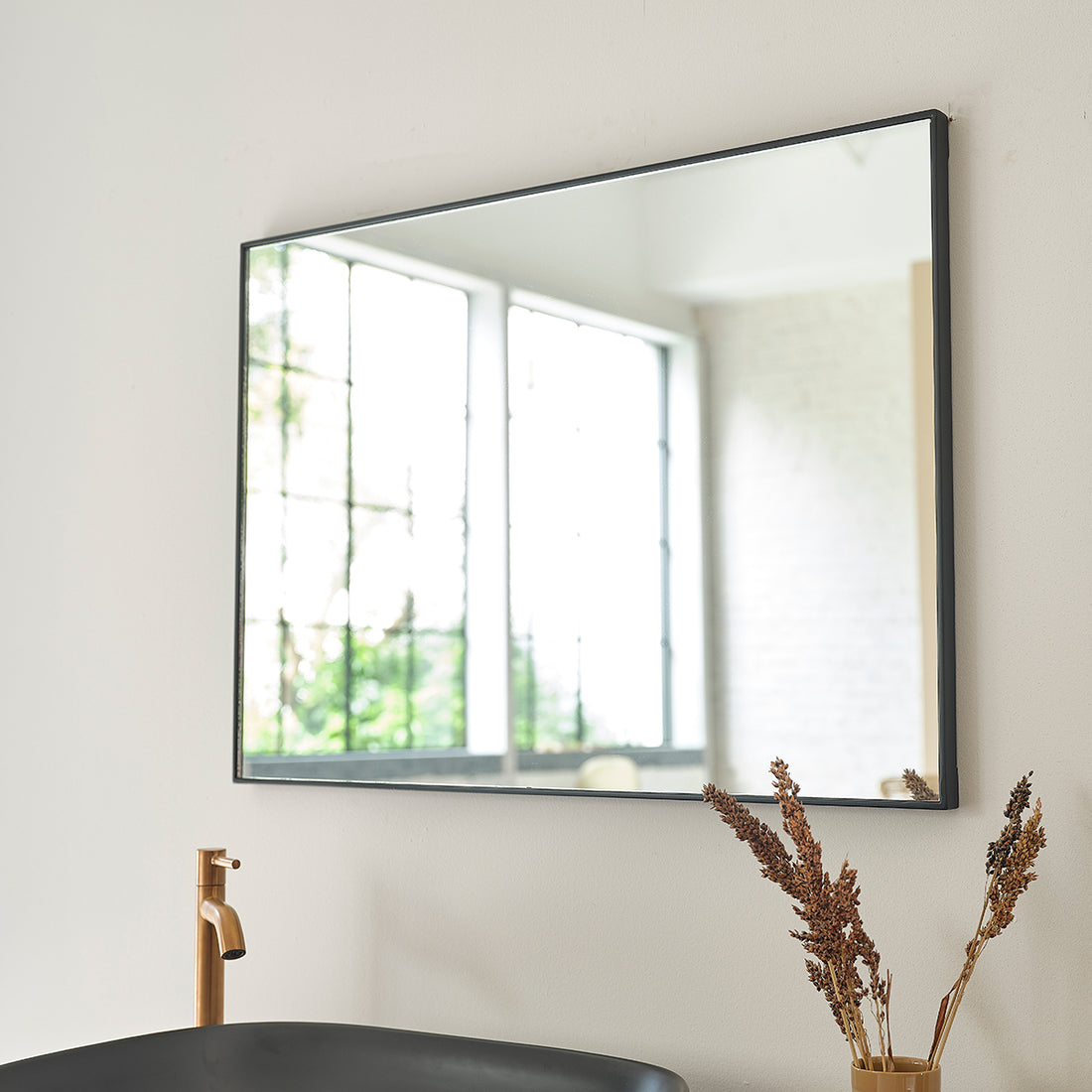 OLIVIA - Specchio rettangolare nero in metallo 70x50 cm