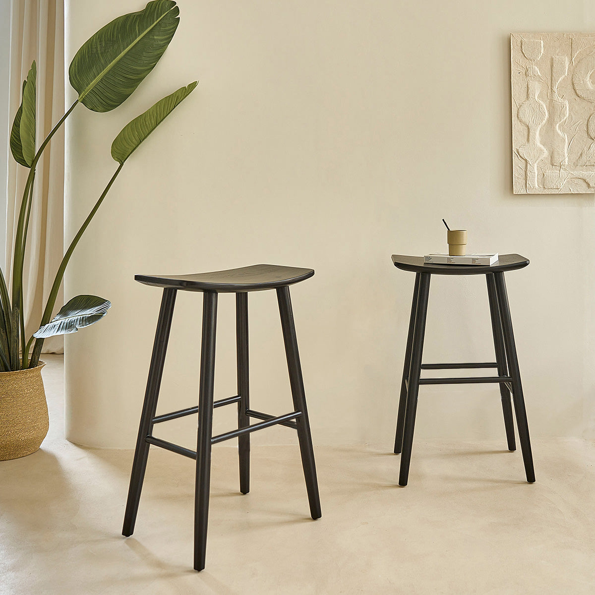 AMBRE - Sgabello da bar in teak massello nero 75 cm