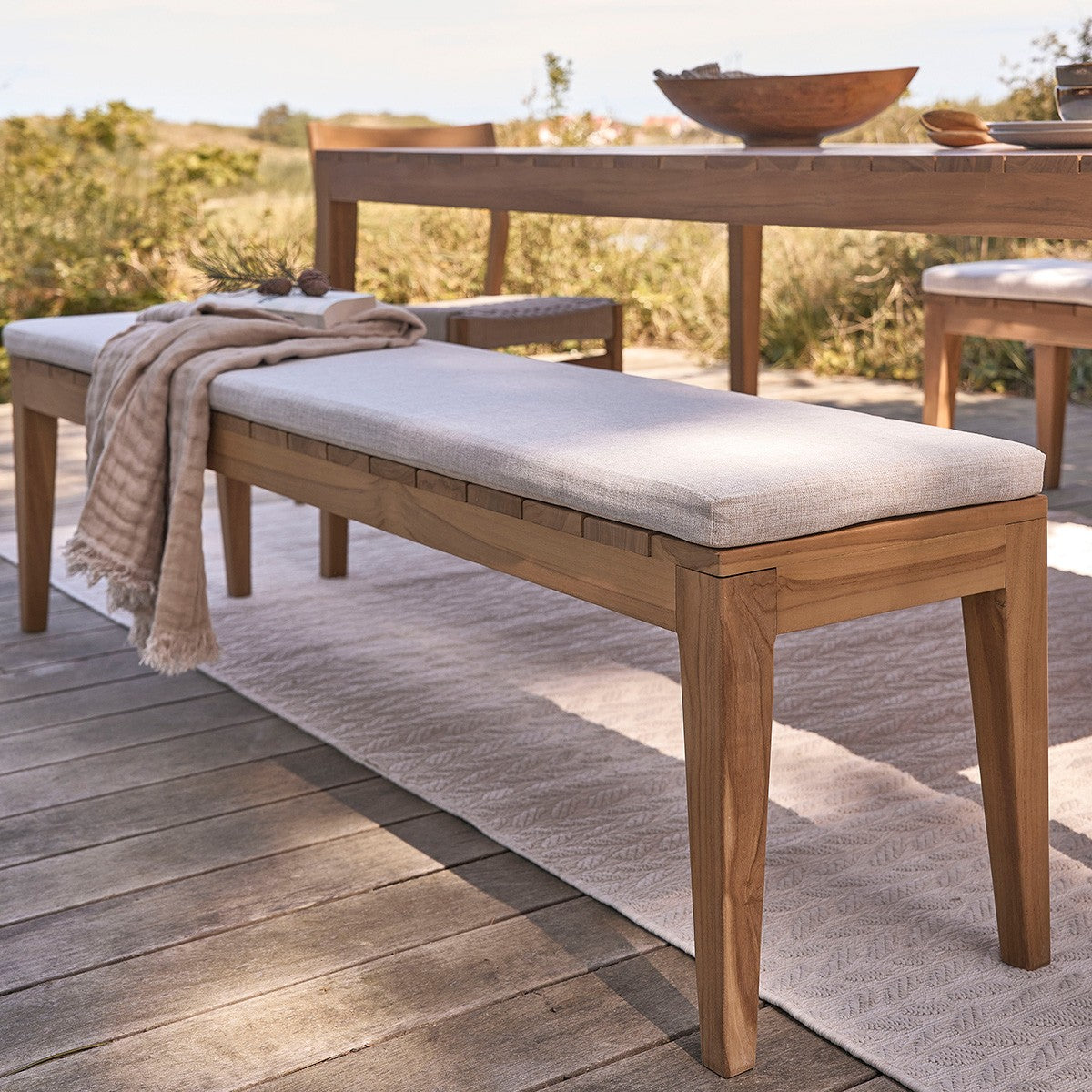 BARI - Panchina da giardino in teak massello 180 cm con cuscino
