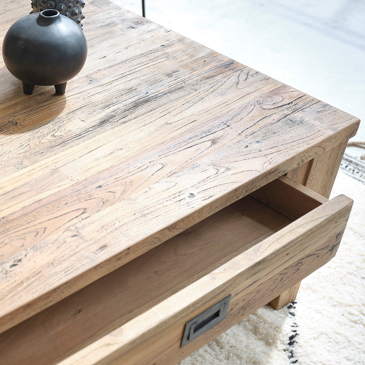 CARGO - Tavolino in teak massello riciclato 100 cm