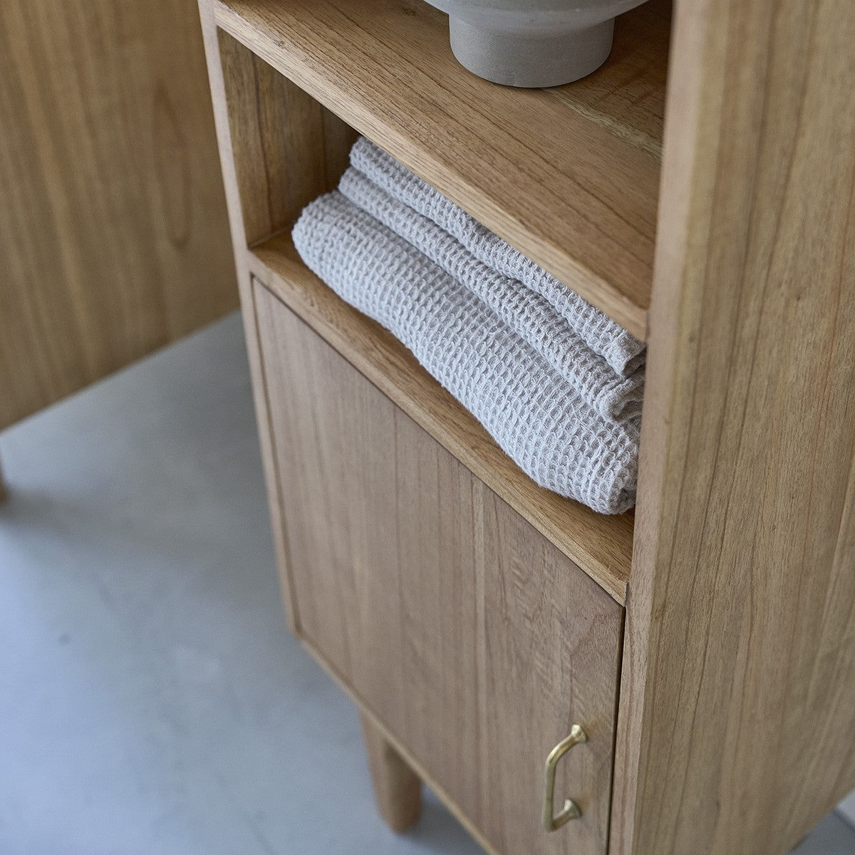 FIFTIES - Colonna da bagno in mindi massello 150 cm