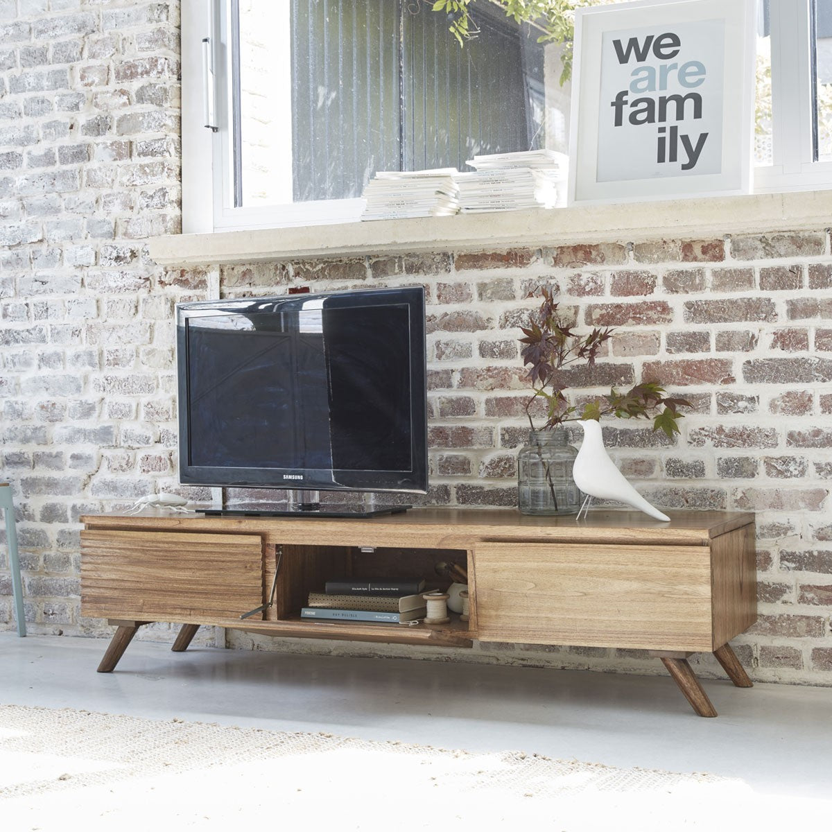 ODDA - Mobile porta TV in mindi massello 150 cm