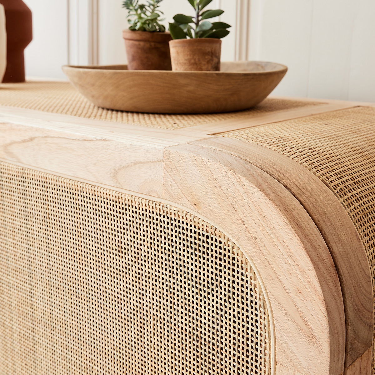 MAËL - Credenza in mindi massello e cannage 150 cm