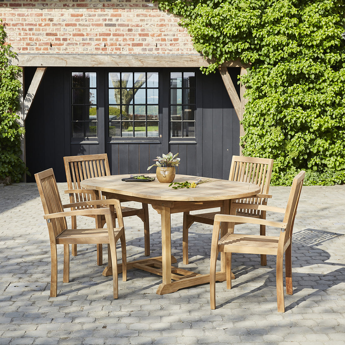 MIDLAND - Set di mobili da giardino in teak con tavolo allungabile per 4/6 pers.