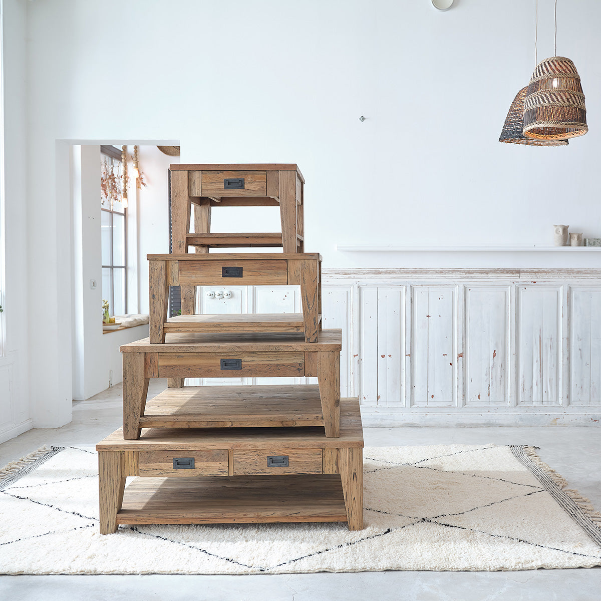 CARGO - Tavolino in teak massello riciclato 60 cm