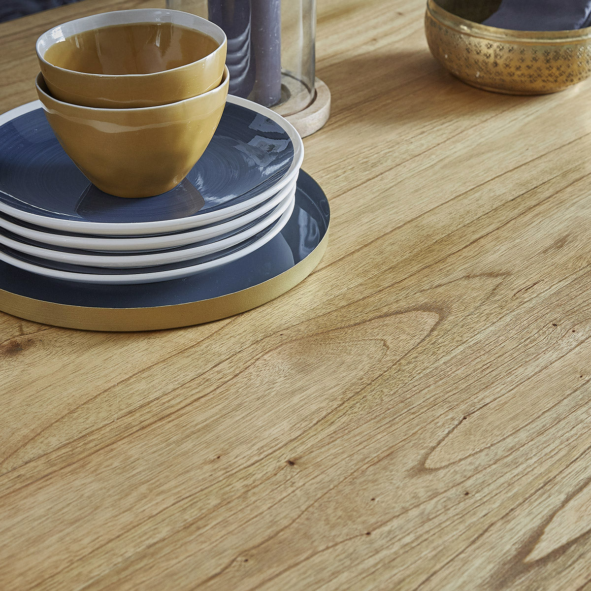 TILO - Tavolo in mindi massello per 6 pers.