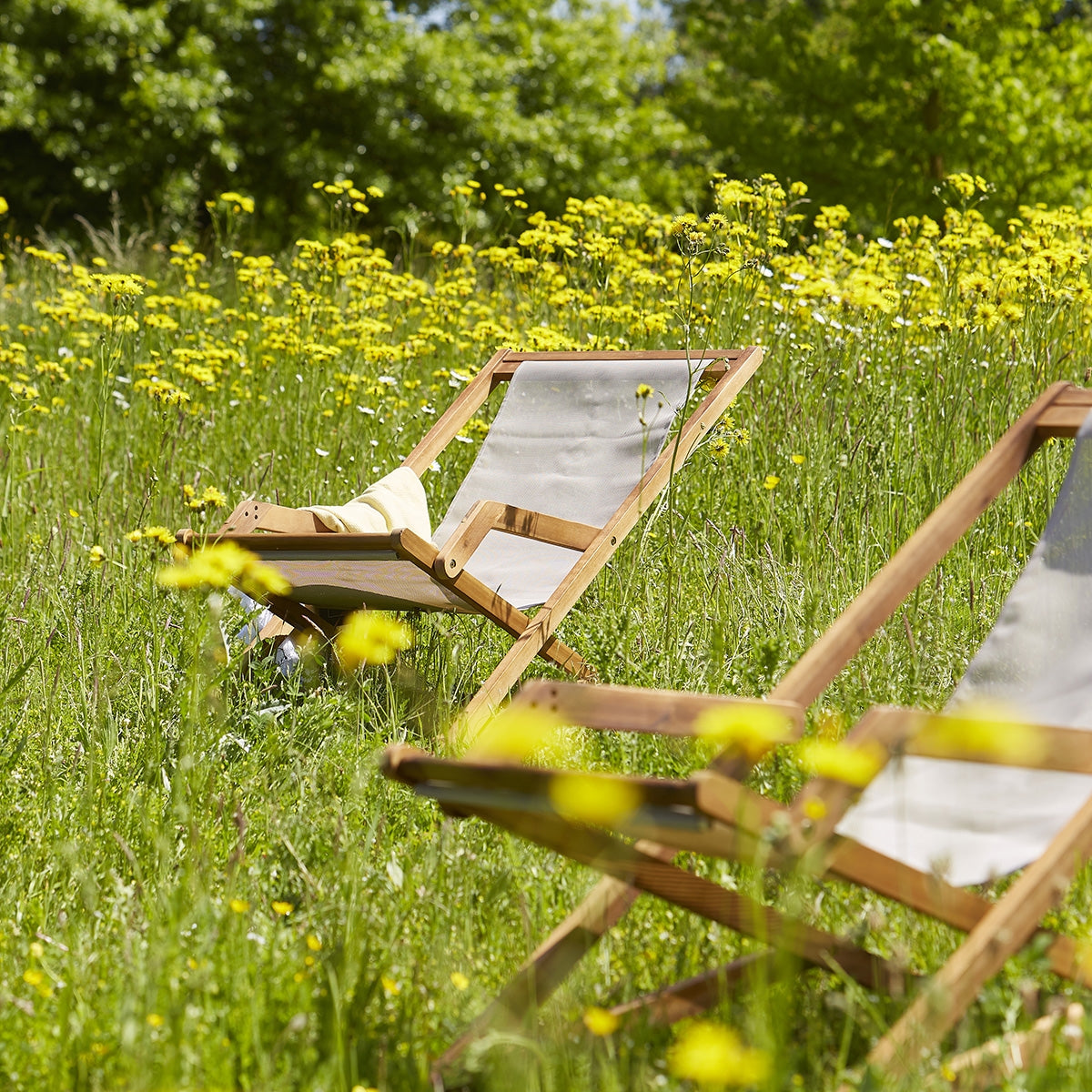 HANOÏ - Sedia a sdraio in acacia massello e textilene grigio