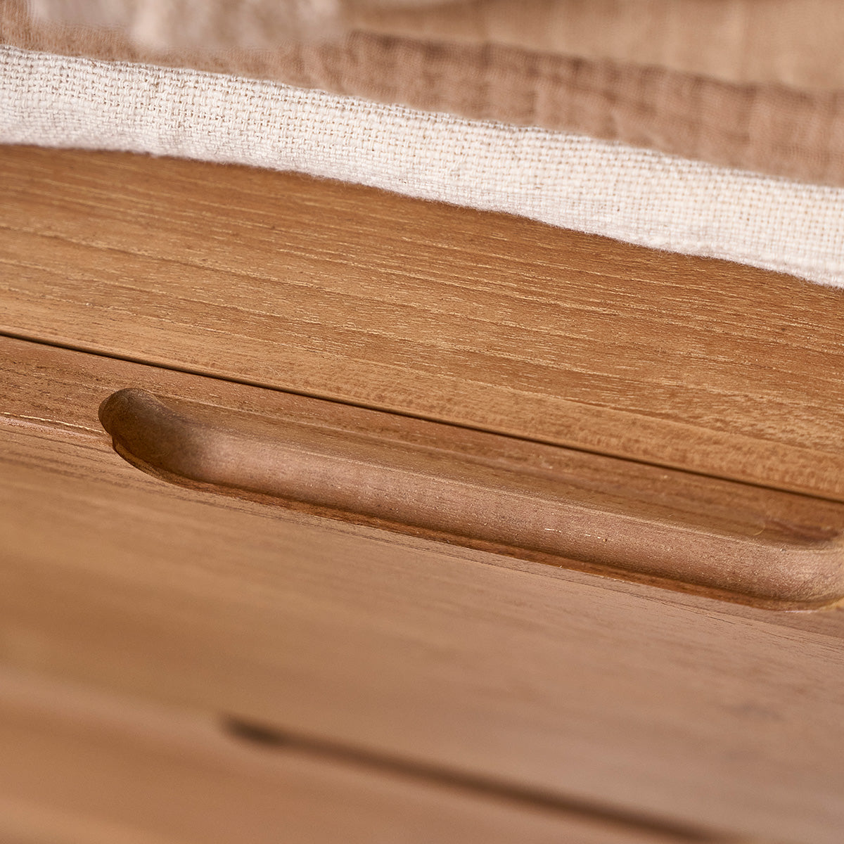 GUSTAVE - Colonna bagno in teak massello 45 cm