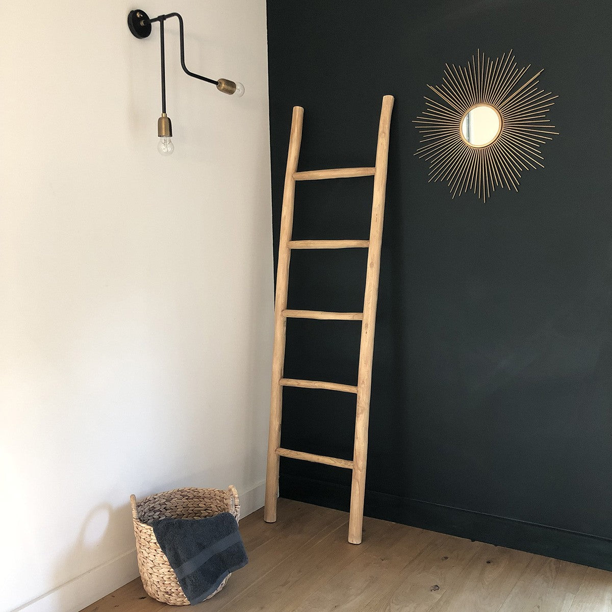 CLARA - Scala portasalviette in teak massello 170 cm
