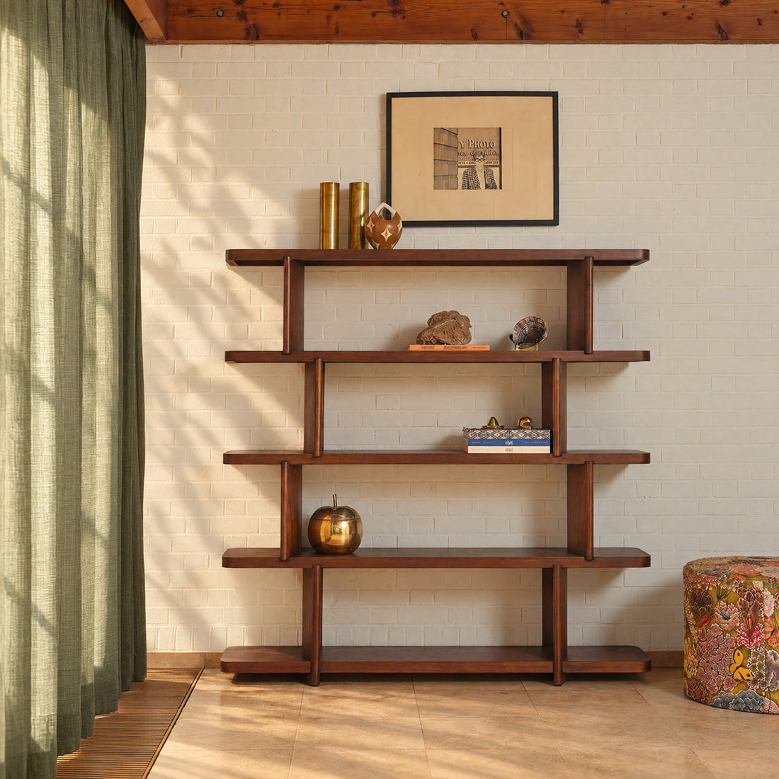OTTO - Libreria alta in legno di mindi marrone, H 161 cm