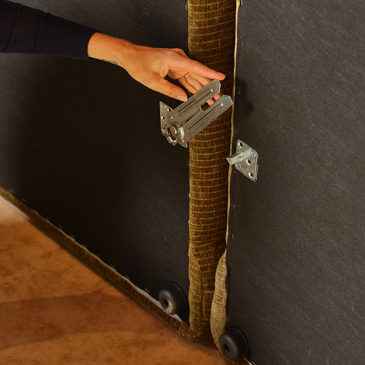 CAN0071-canape_modulable_4_places_en_velours_bronze_-07.jpg