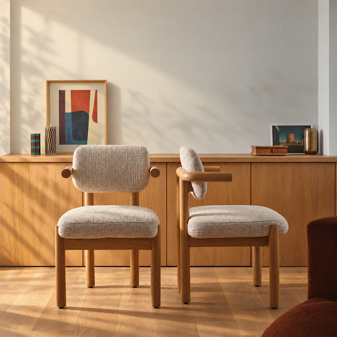 NEO - Set di 2 sedie in legno massello di mindi naturale e tessuto beige melange