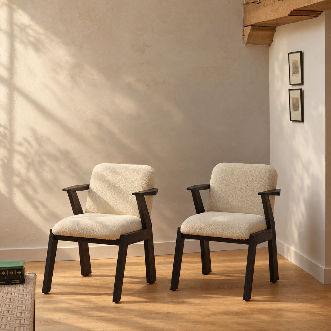 ZOLA - Set di 2 sedie in legno massello di mindi nero e tessuto bouclé color crema