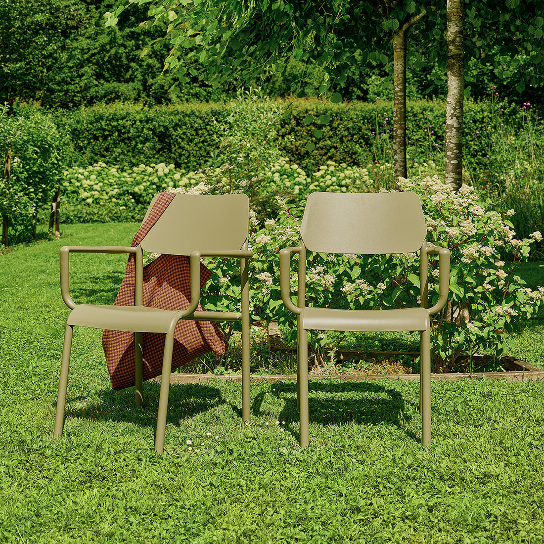 SARO - Poltrona da giardino in alluminio e tessuto beige melange (set da 2)