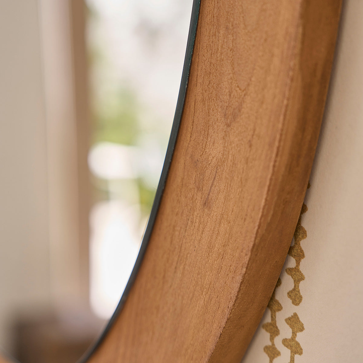 ADELE - Specchio organico in legno di teak 90x60 cm