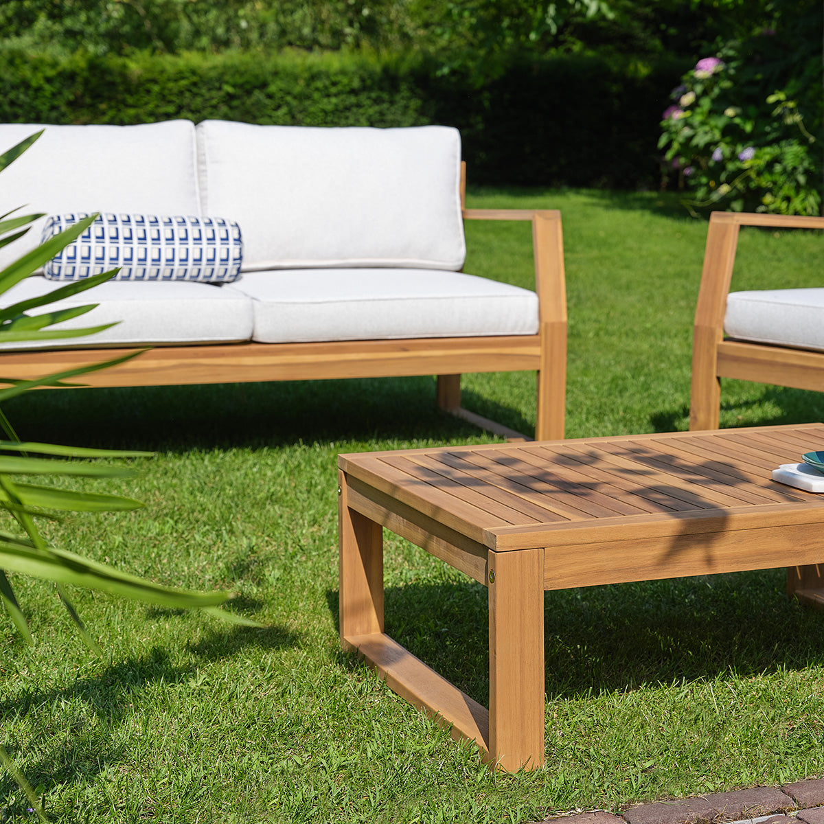 SBJ0001-salon_de_jardin_bas_en_acacia_massif_huile-06.jpg