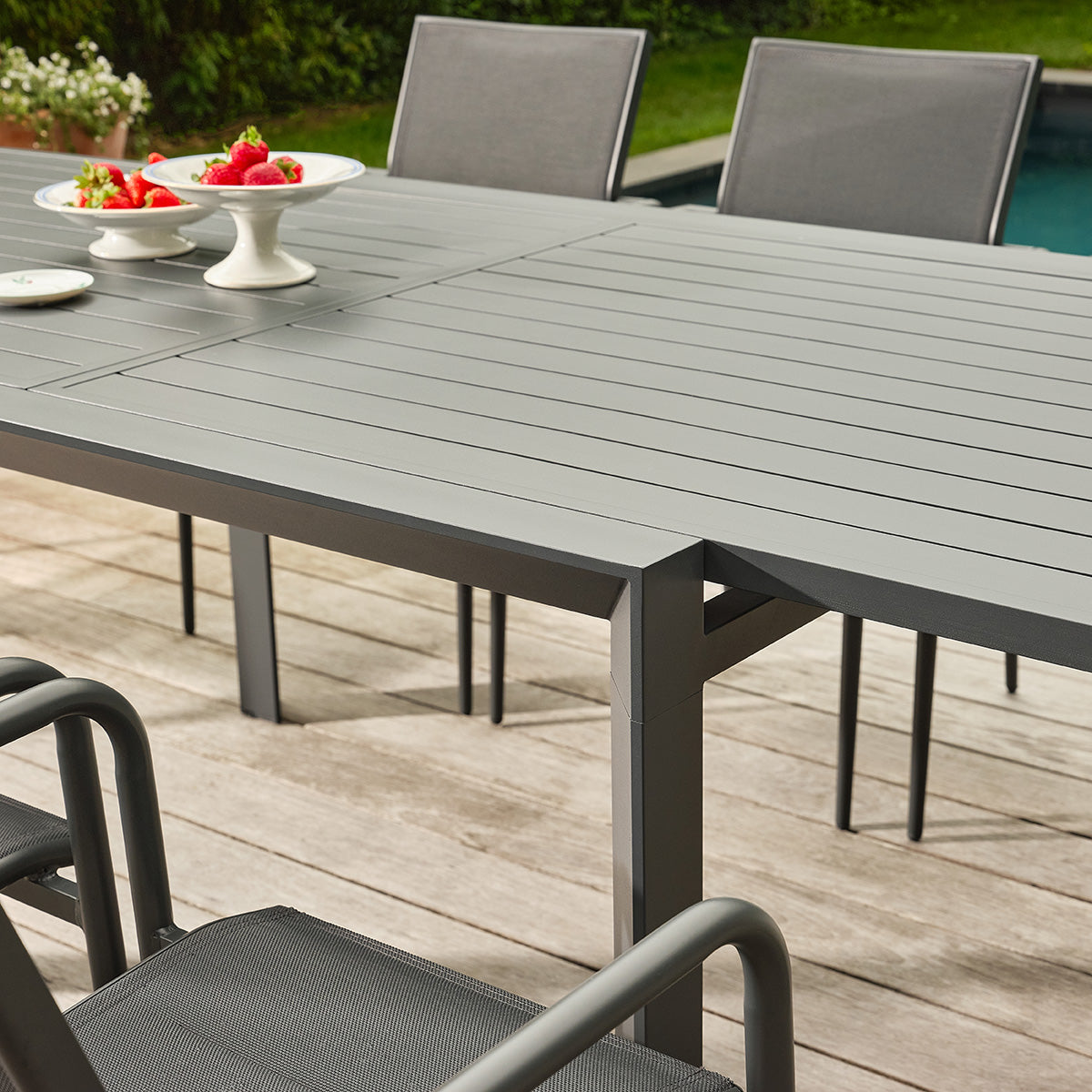 BASALT - Set da giardino in alluminio e textilene estensibile grigio, 6/10 persone