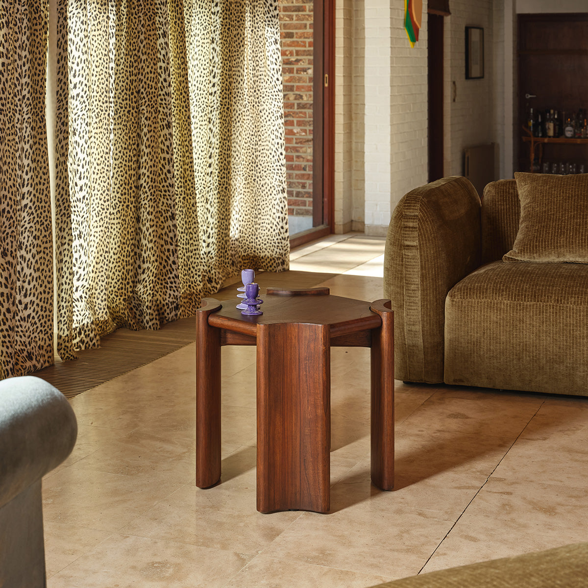 TAA0013-table_dappoint_en_mindi_53_cm-03.jpg