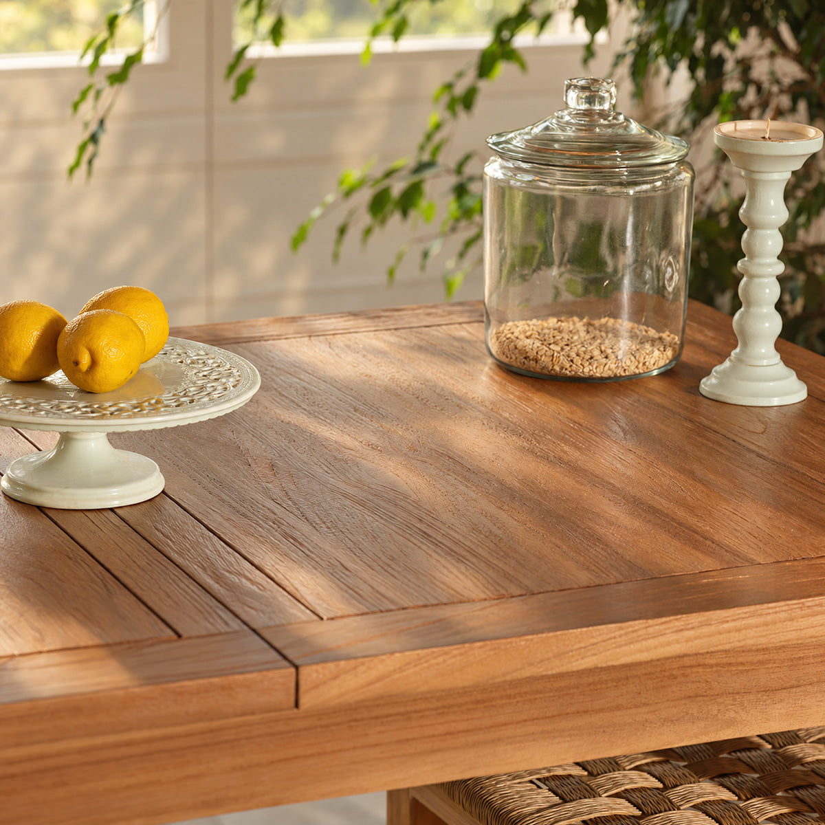 UZES - Tavolo allungabile in teak massiccio per 8 persone.