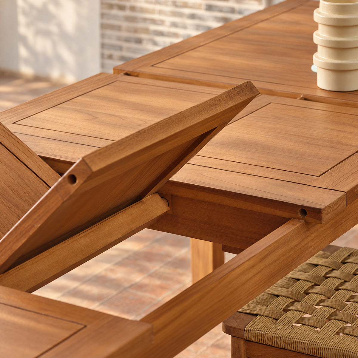 UZES - Tavolo allungabile in teak massiccio per 10 persone.