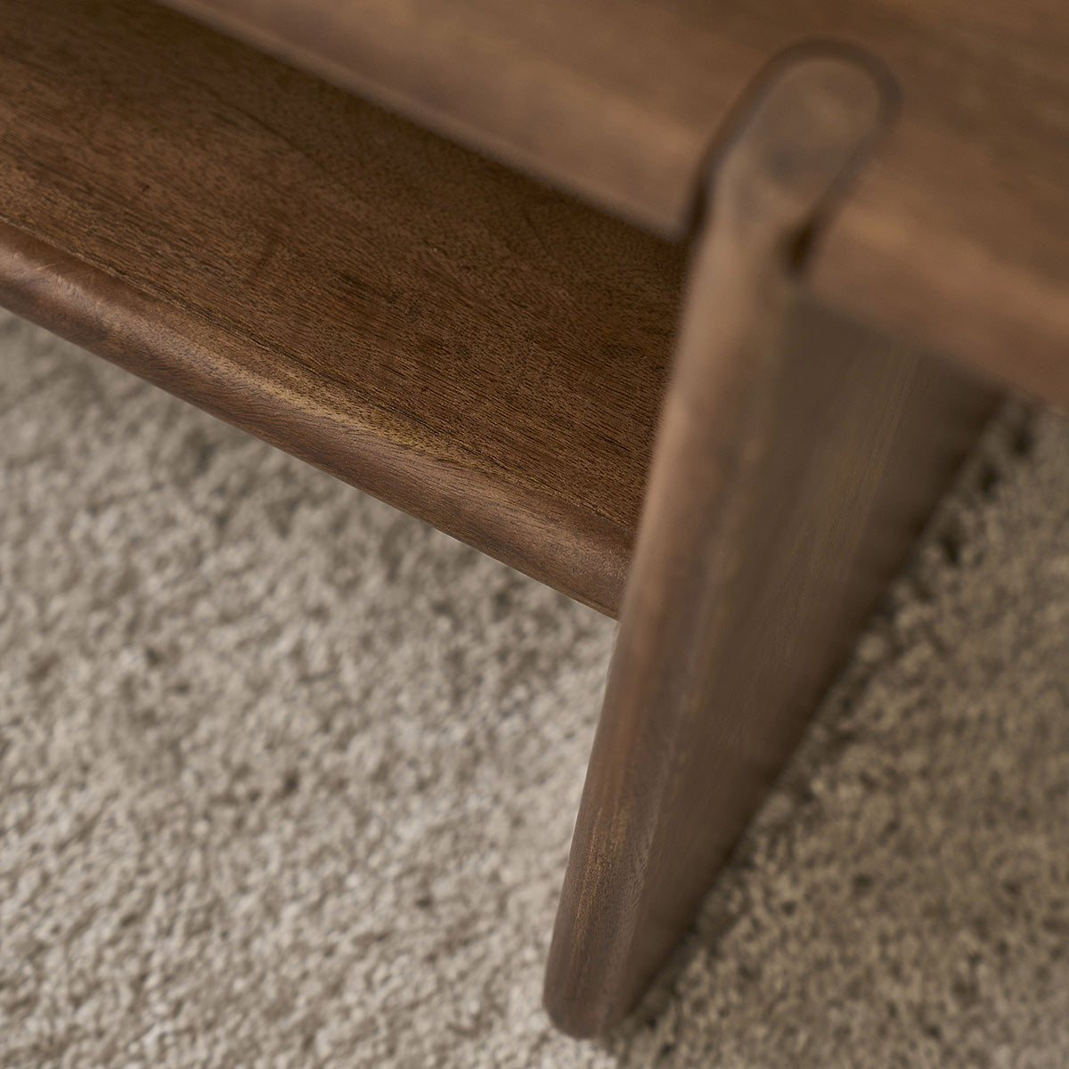 SOFIA - Tavolino in legno massello di mango, 120 cm