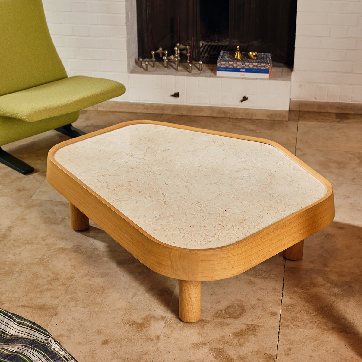SIMONE - Tavolino in legno di mindi naturale e marmo, 115 cm