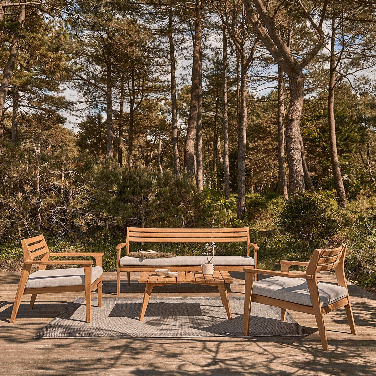 BARI - Tavolino da giardino in teak massello