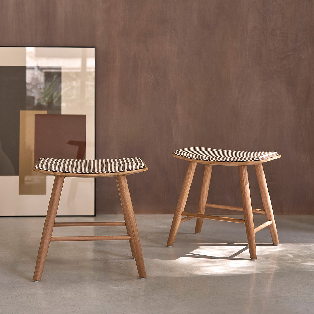 AMBRE - Set di 2 sgabelli da bar in teak massello con seduta a righe 45 cm