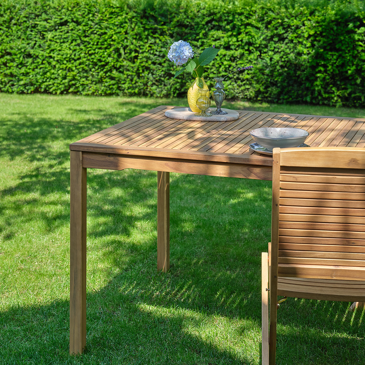 MILOS - Tavolo da giardino in legno massello di acacia oliato, 150 cm