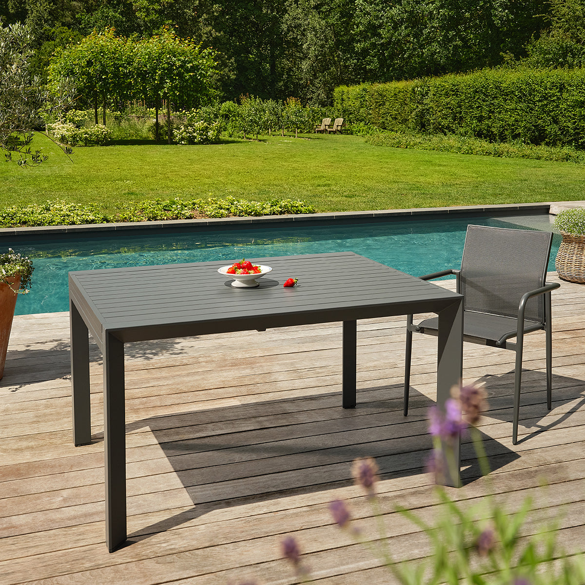 BASALT - Tavolo da giardino allungabile in alluminio grigio, 6/10 persone