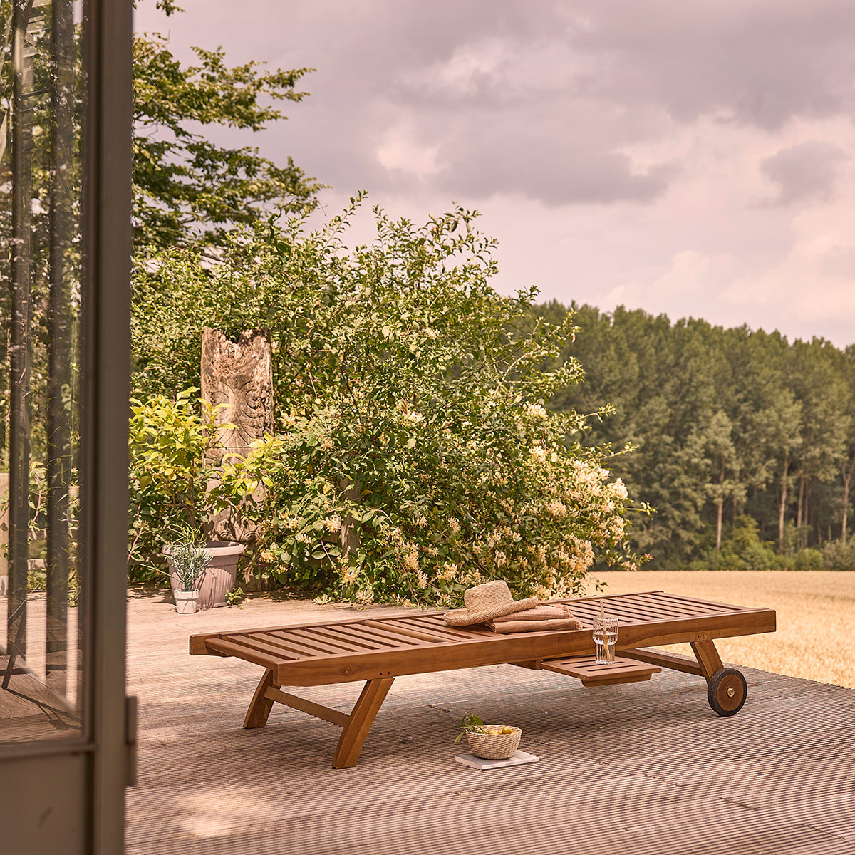 BALI - Lettino da sole in teak massello oliato