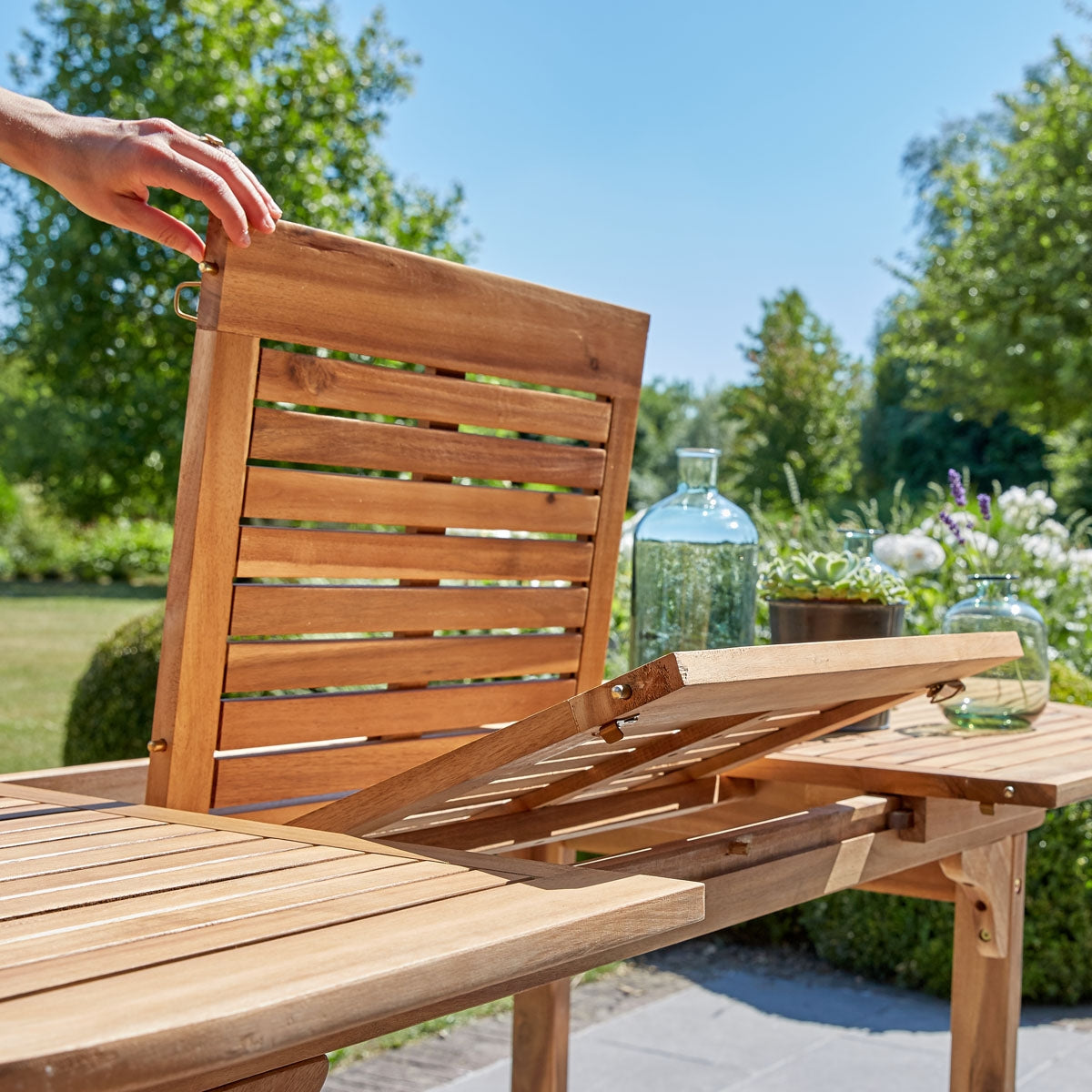 HANOÏ - Set di mobili da giardino in legno di acacia massello e textilene grigio 6/8 pers.