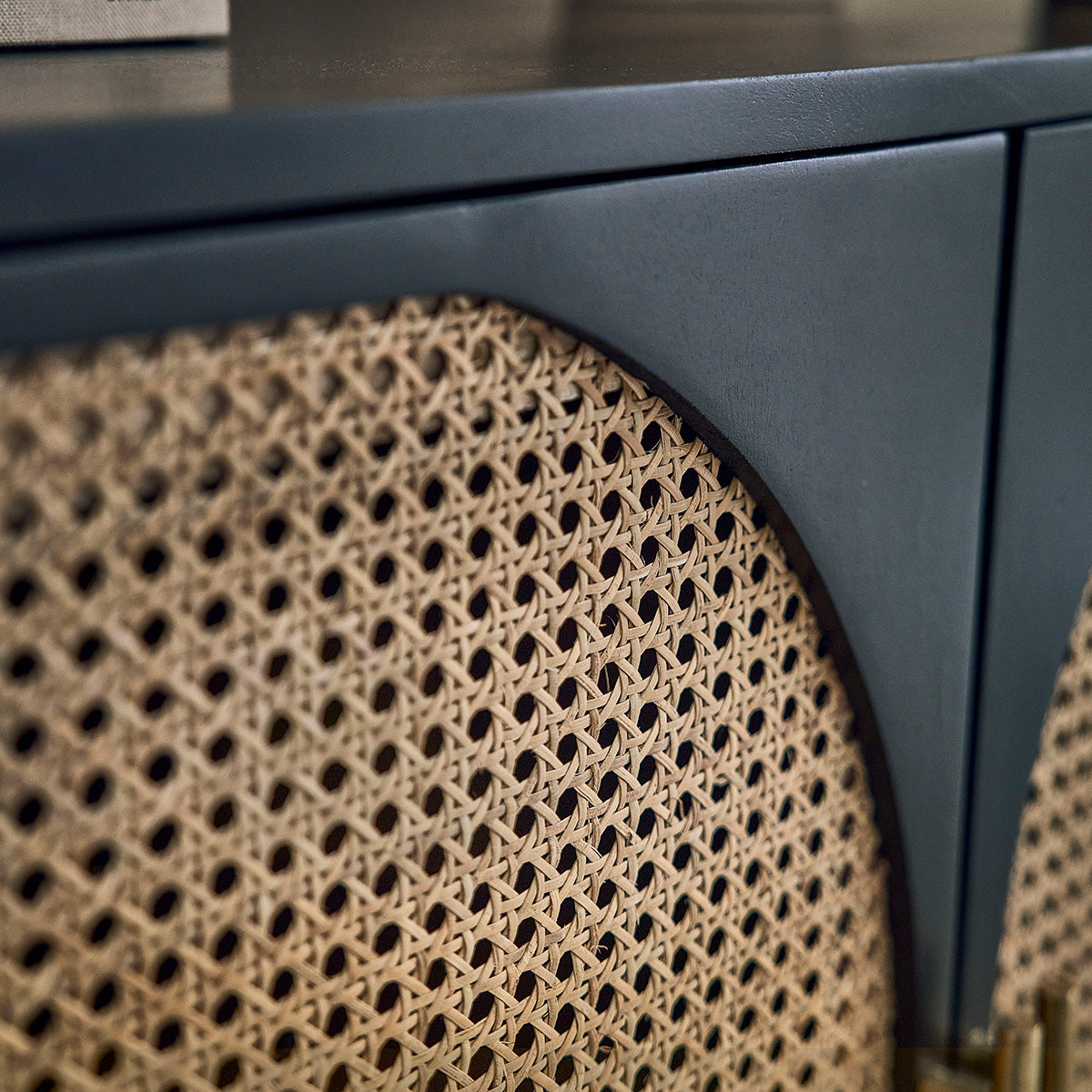 ZULMA - Credenza in mango massello nero e midollino 100 cm