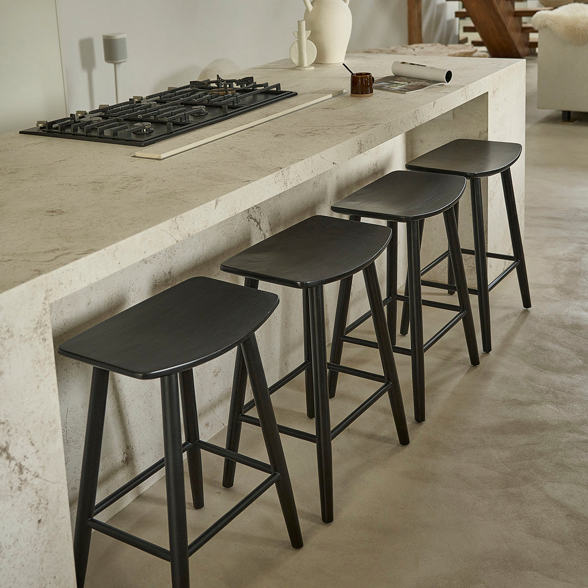 AMBRE - Sgabello da bar in teak massello nero 75 cm