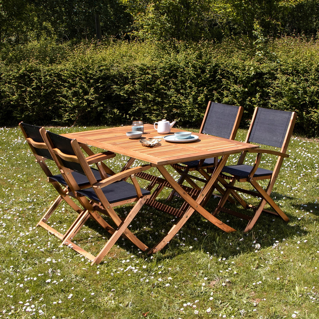 HANOÏ - Set di mobili da giardino in legno massello di acacia e textilene nero 4 pers.