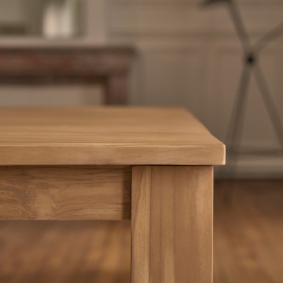 BOSTON - Tavolo in teak massello per 8 pers.