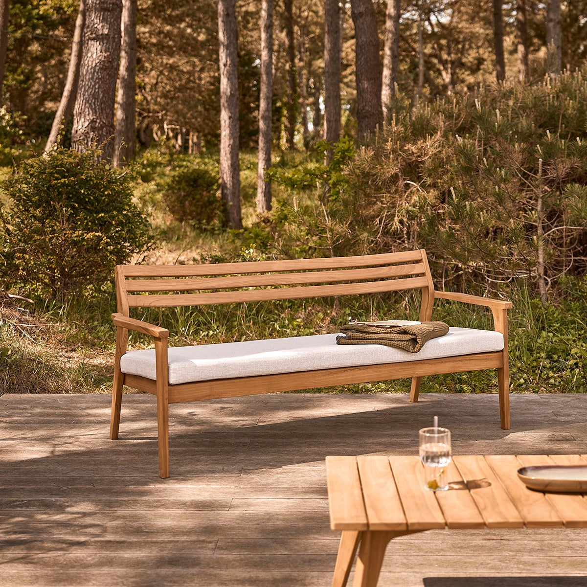 BARI - Set di mobili da giardino bassi in teak massello