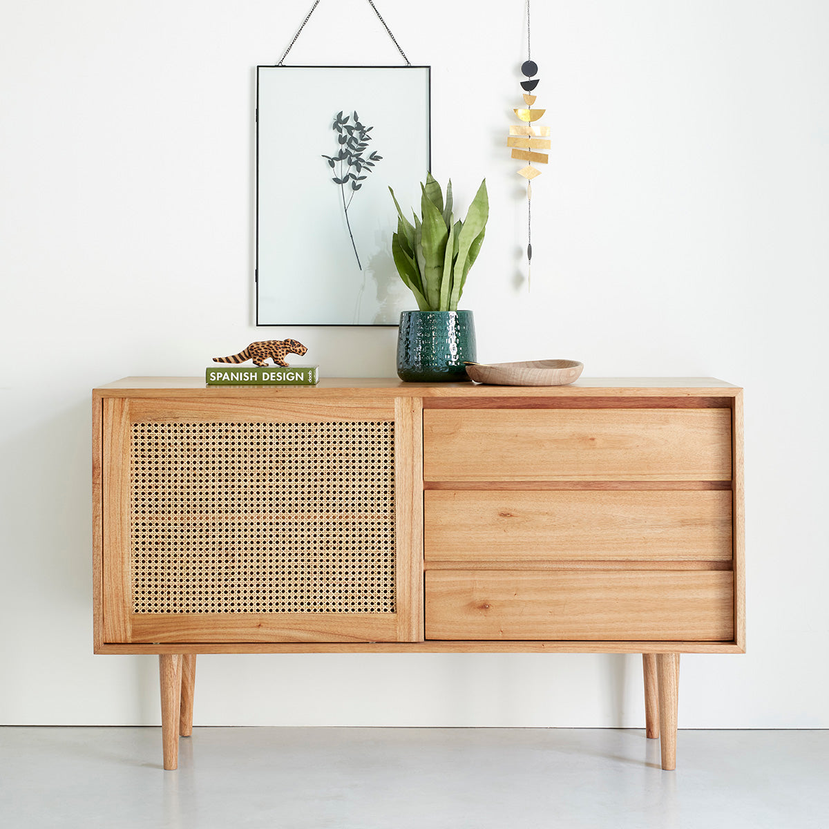 HANA - Credenza in mindi massello e cannage 135 cm