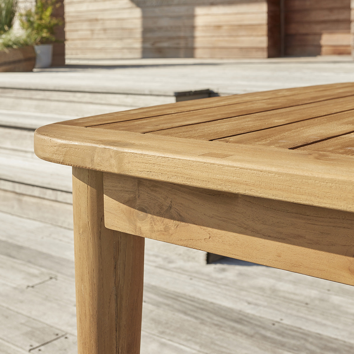 ESTHER - Set di mobili da giardino in teak riciclato nero con tavolo allungabile 8/10 pers.