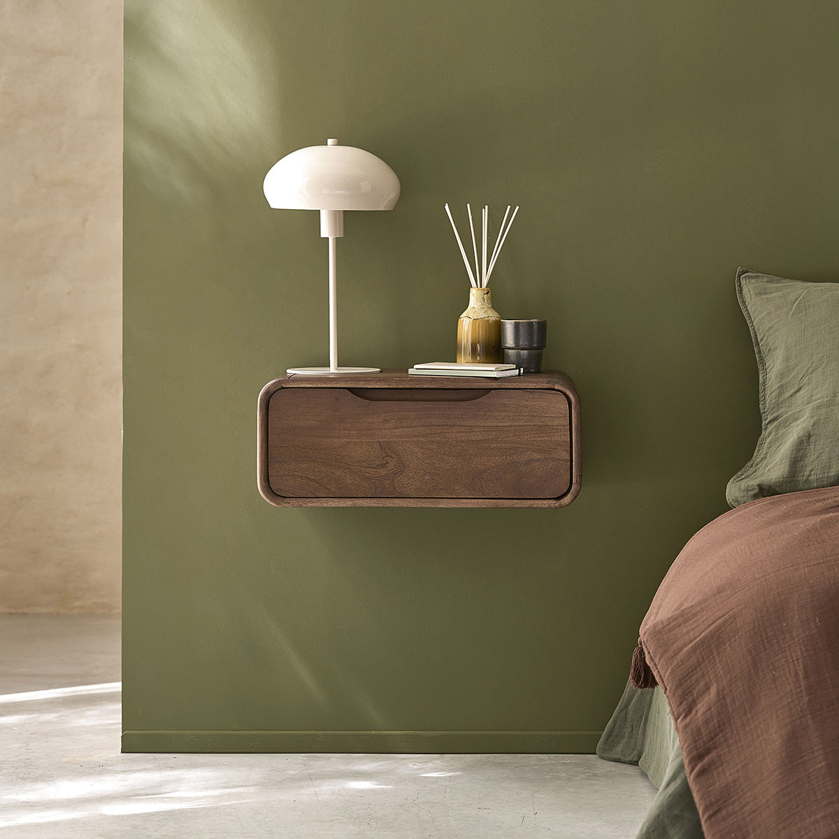 SOFIA - Comodino in legno massello di mango, 50 cm