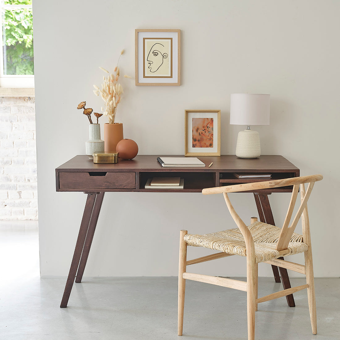 BRUNE - Scrivania in mango massello 120 cm