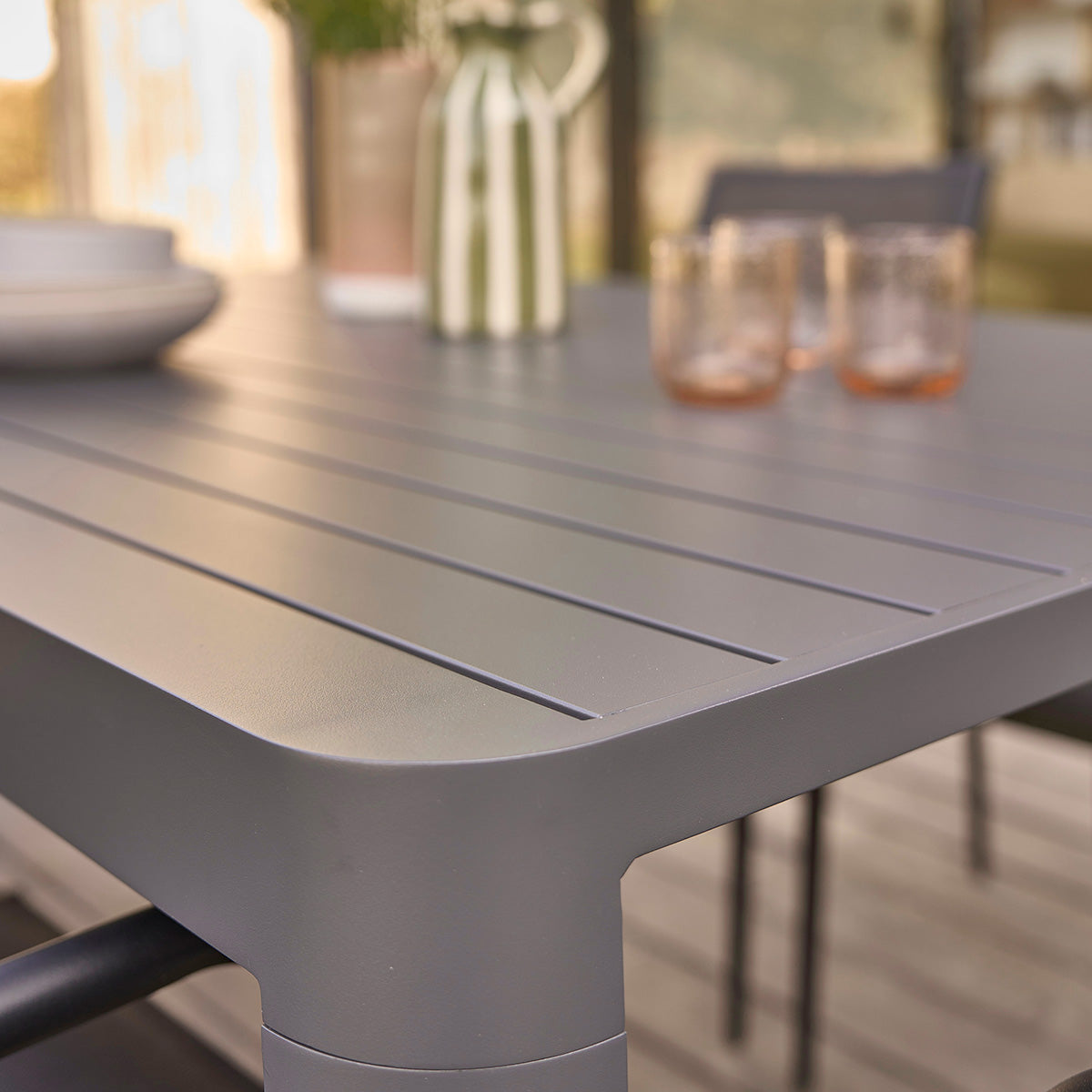 LAGON - Salotto da giardino allungabile in alluminio grigio 6/8 pers.