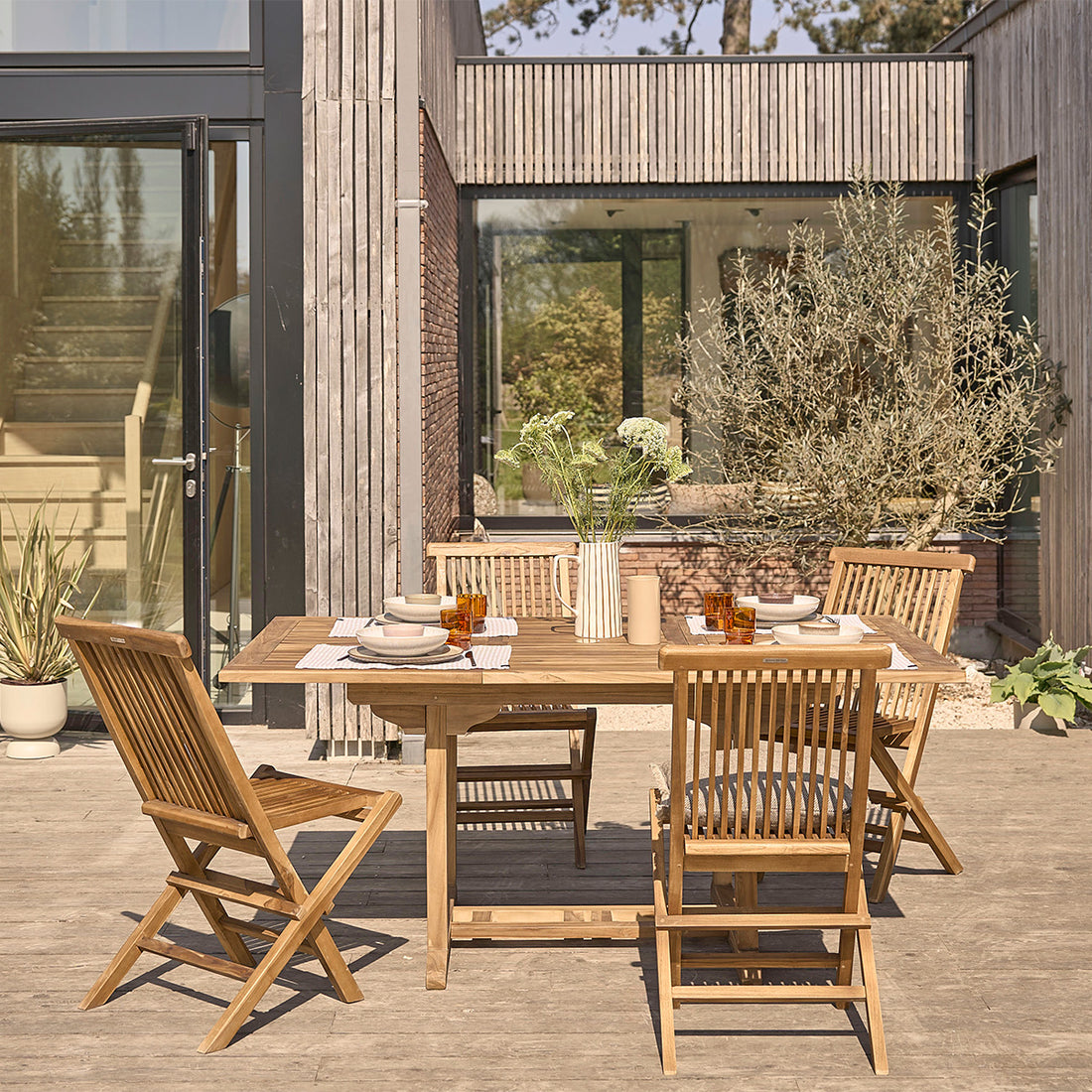 BALI - Set di mobili da giardino con tavolo allungabile in teak massello oliato 4/8 pers.