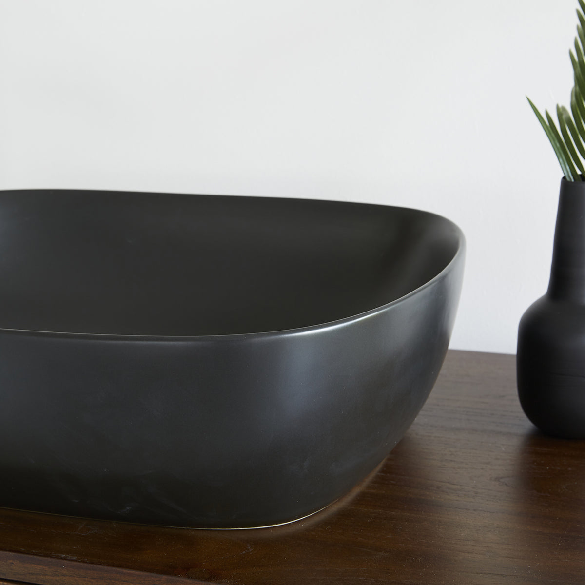 IRIS - Lavabo ovale in ceramica nera 49,5 cm