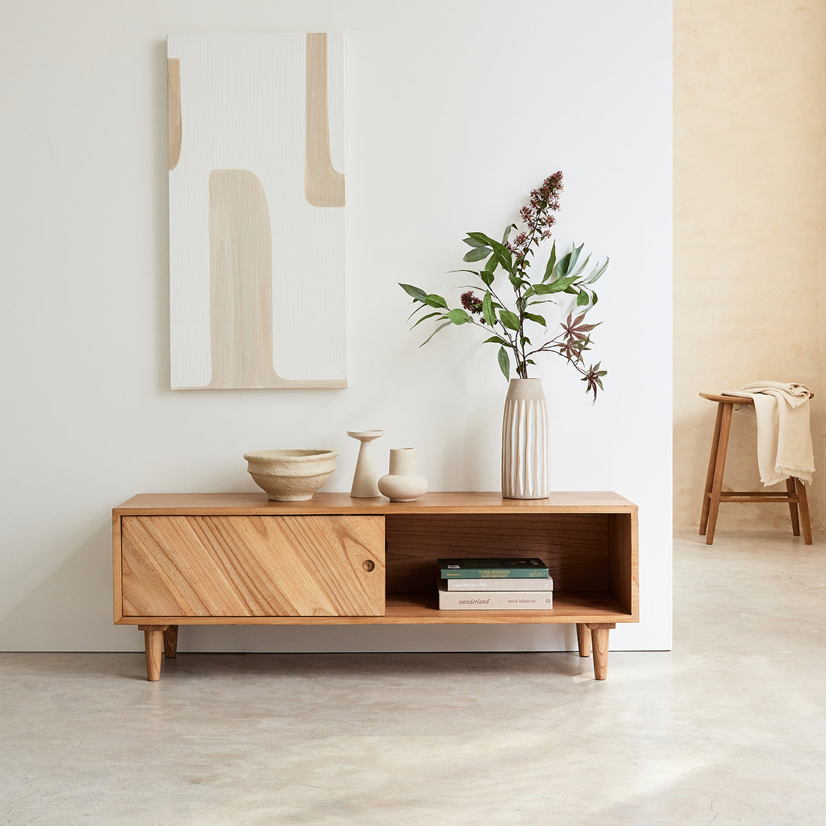 PACÔME - Mobile TV in mindi massello 135 cm