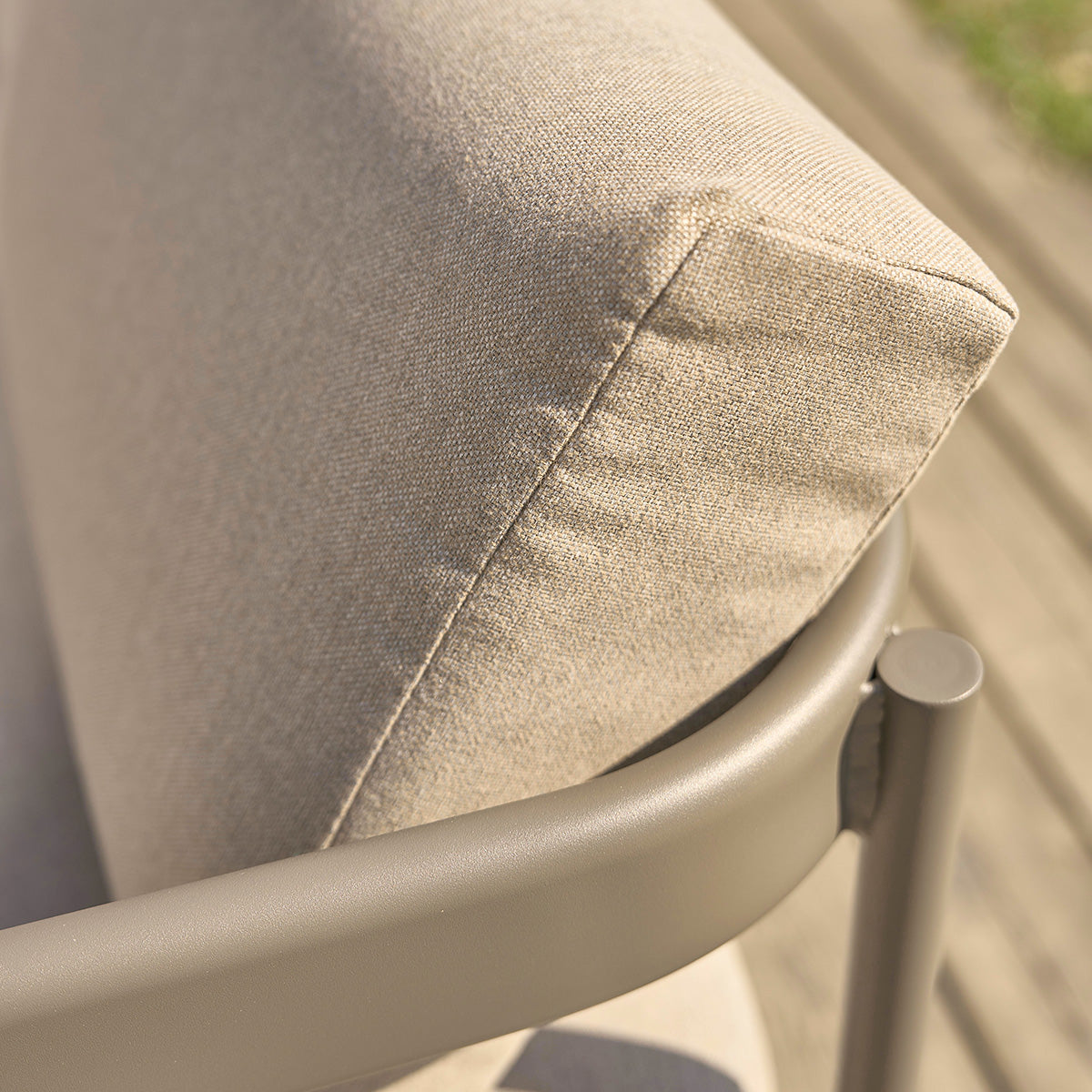 ALVAR - Salotto da giardino basso in alluminio