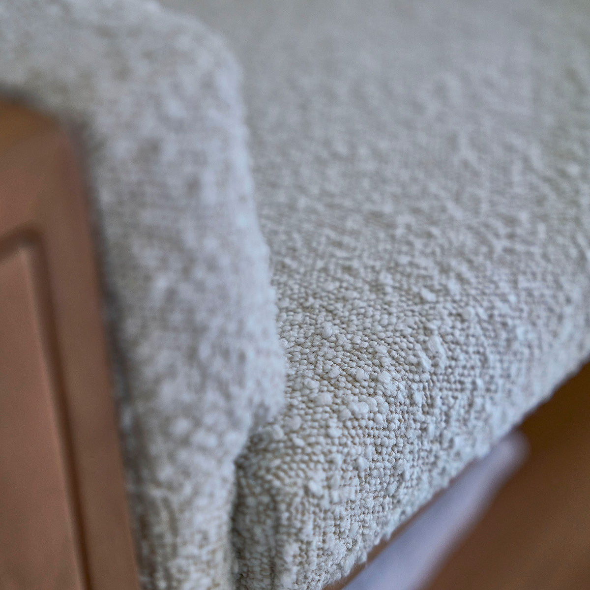 SERENE - Panchina in teak massello e tessuto bouclé 120 cm