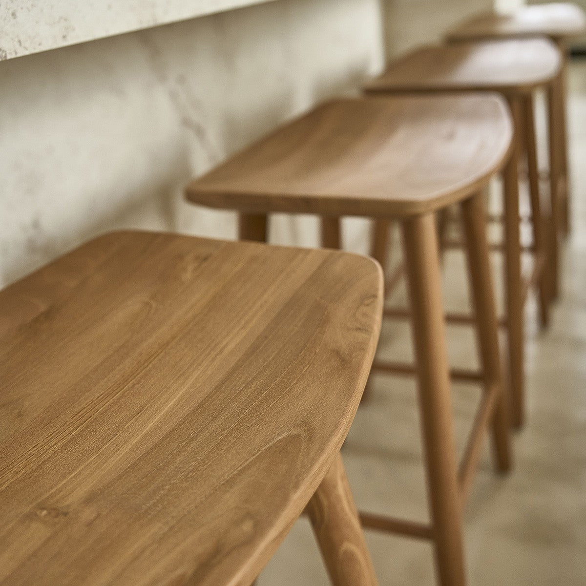 AMBRE - Set di 2 sgabelli in teak massello 75 cm