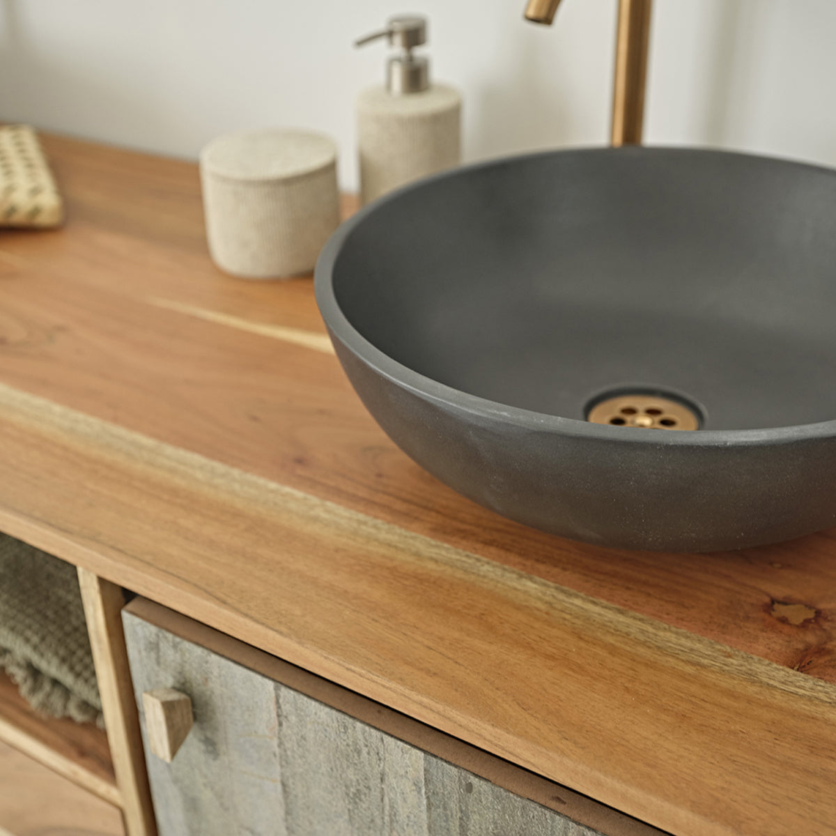 EDEN ROCK - Mobile sottolavabo in acacia massello e pietra 155 cm