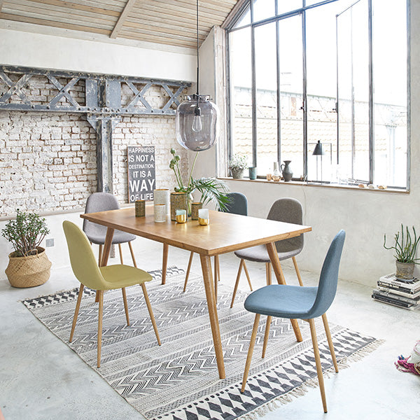 ODDA - Tavolo in mindi massello per 8 pers.